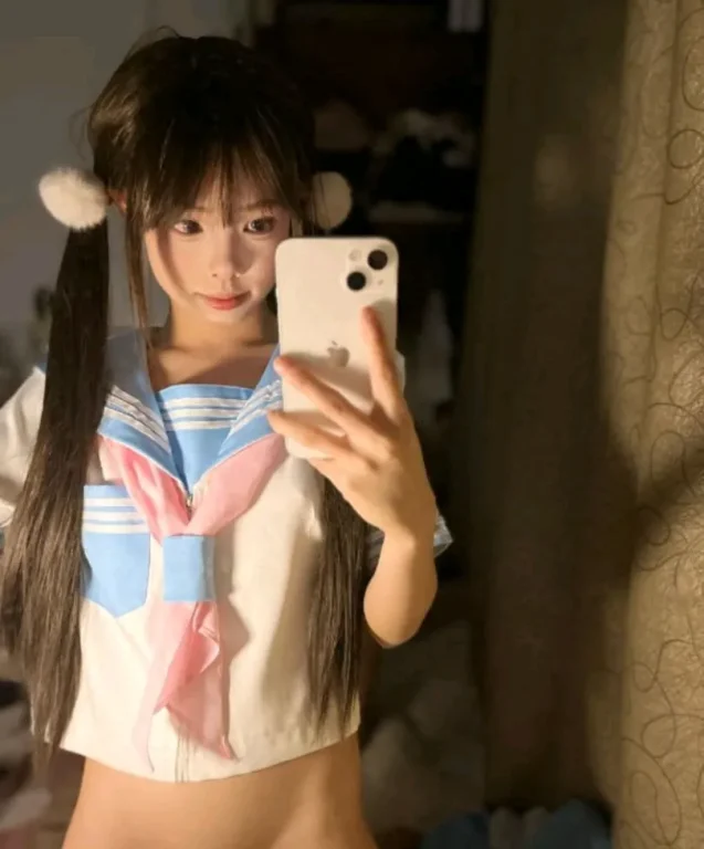 【PK】[辞宝] jk少女 足交高颜值啪啪 【15v/51p/1.5g】