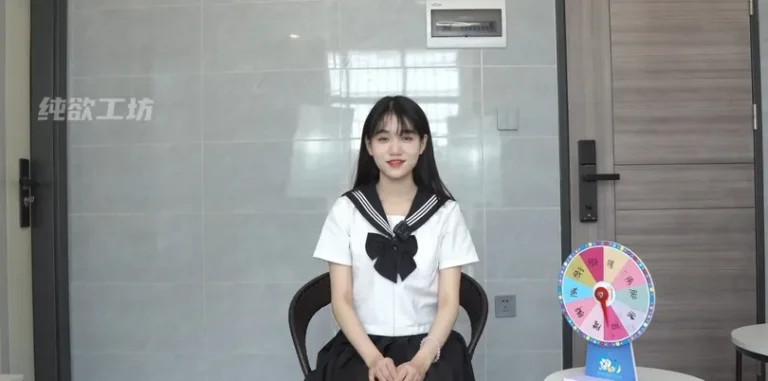 【PIKPAK】【纯欲工坊】足控丶挠痒丶虐足丶挠脚，女主颜值偏高【14v 11.4GB】