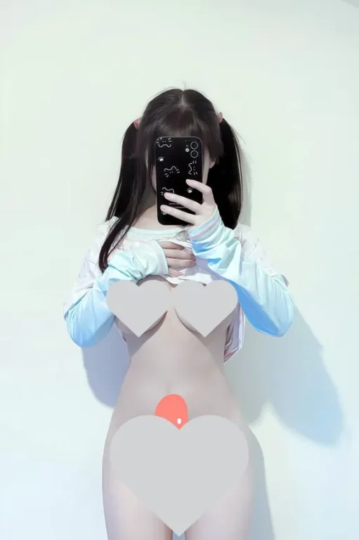 【PIKPAK】Happy喵巨乳萝莉合集【7v 43p 1.7GB】