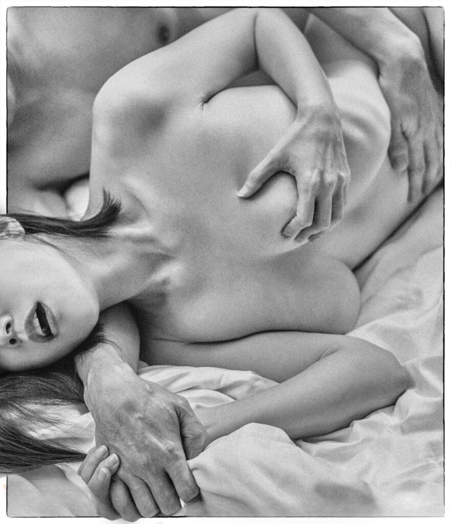 【百度/pikpak】爱玩夫妻KLcouple6699淫妻3P最新订阅110V/363.4G