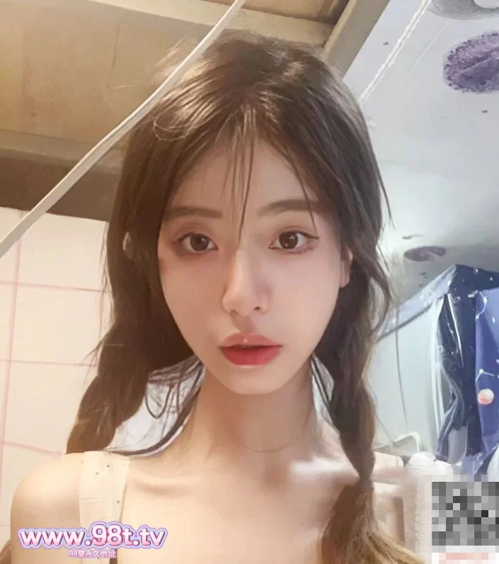 【自转】【115eD2k链接】师范大学女生李晓梅和男友激情打炮 浪劲十足让人上头【1.41G/2v/1配额】