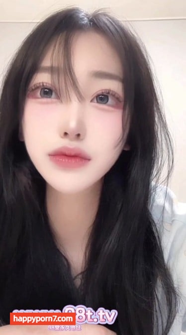 【自转】【115ed2k】韩国模特小网红【ixovever】和肌肉小奶狗哈朗，酒店啪啪付费作品【1V+13P/952M/1配额】